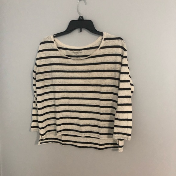 BOGO, EUC, American Eagle & Old Navy Tops - Picture 2 of 7